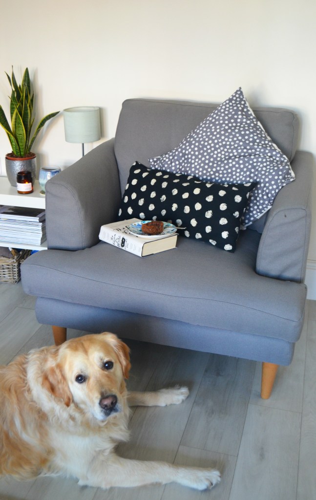 Easy Chocolate and Banana Traybake - The Cardiff Cwtch - Cardiff Home and Lifestyle Bloggers