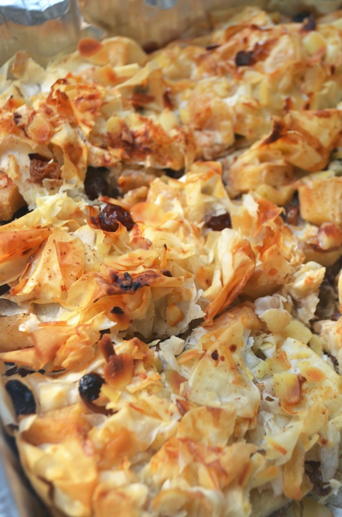 Apple Rag Pie - The Cardiff Cwtch - Fall Bakes - Apple Pie Recipes